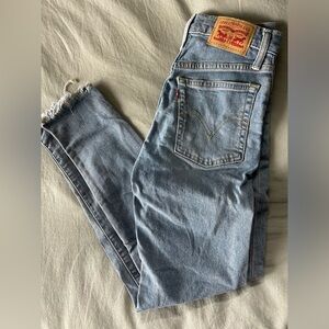 Levis Wedgie Skinny Jeans